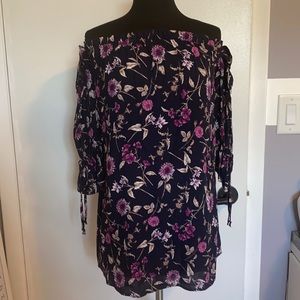 American Eagle Outfitters Floral Off-the-Shoulder